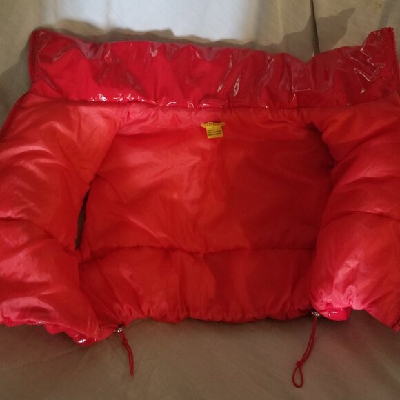 Daisy Zipper Vest Red PVC Latex Patent Leather Vinyl Wet Look Size S - Picture 2 of 3